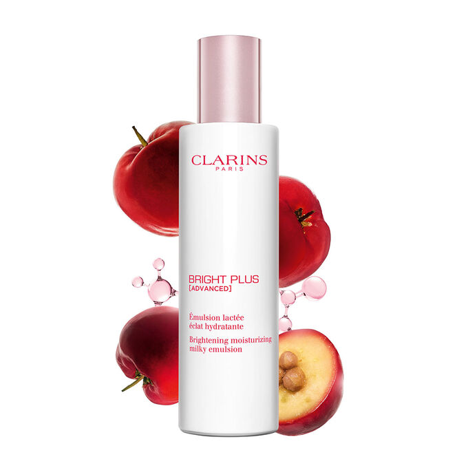 Packshot of Clarins Bright Plus Emulsion, featuring acerola and niacinamide molecules, highlighting key ingredients for brightening.