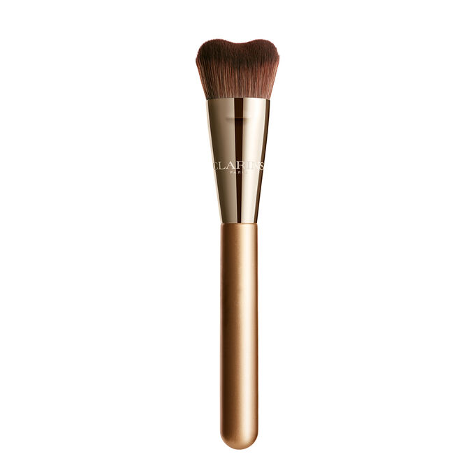 Packshot of the Gua Sha-Inspired Foundation Brush, designed for lift effect, to apply Double Serum Foundation for a flawless finish