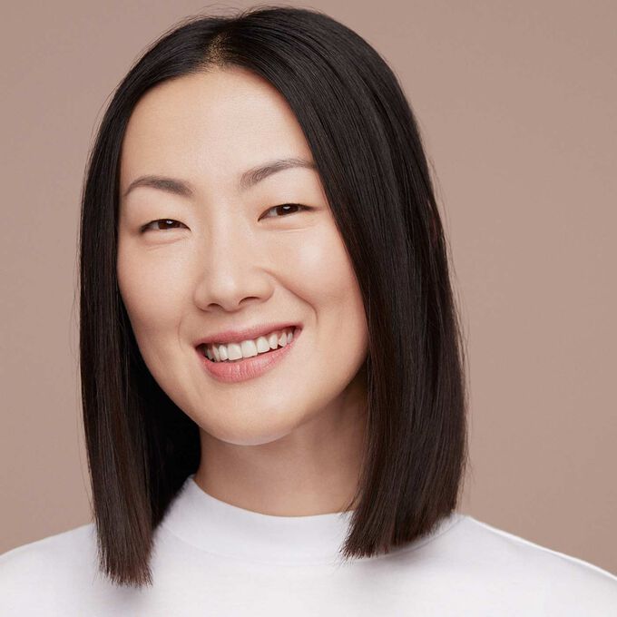 絲滑透薄精華粉底液