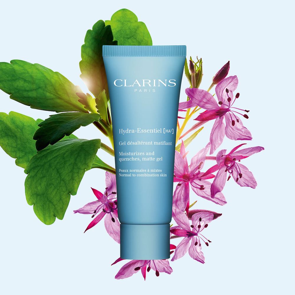 Clarins水潤活肌保濕霜 - 啞緻凝露圖片，這款日間面部凝露的配方含有透明質酸，可打造水潤啞緻的肌膚。