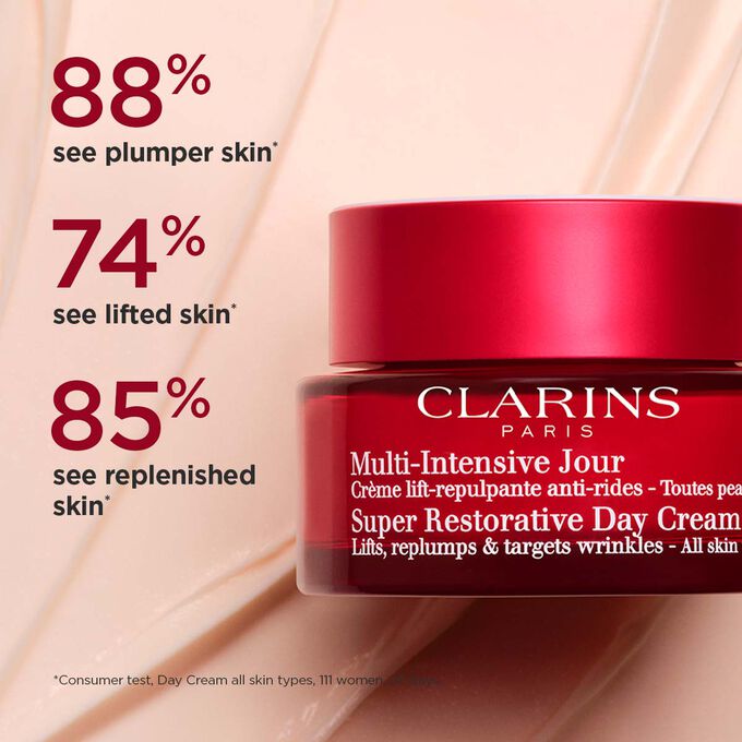 Packshot of Clarins’ Retinol-like Day Cream on textured background, highlighting its lifted and replenished skin effects