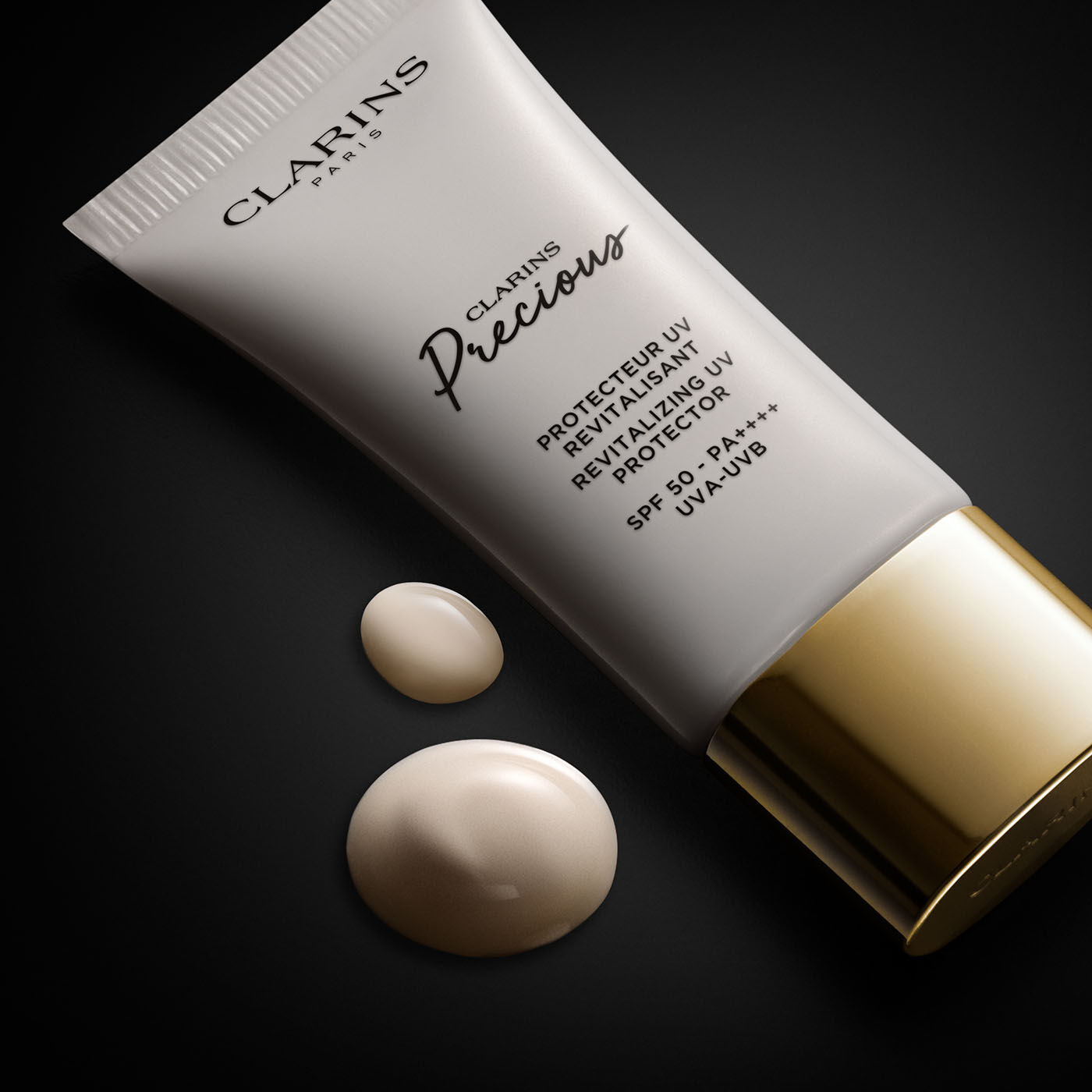 Clarins 至臻凝時防曬霜– 緊緻柔滑SPF50 防護| CLARINS®