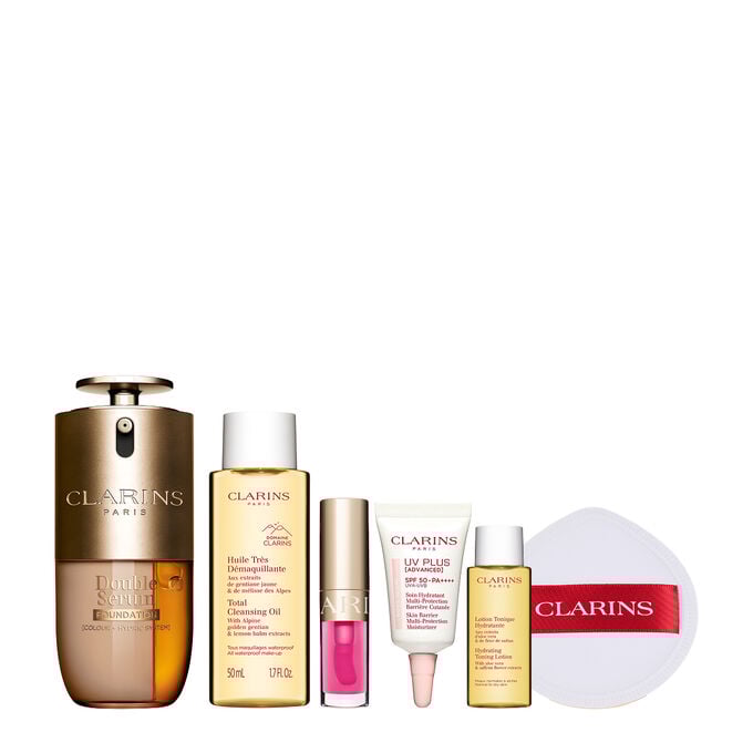 Clarins賦活精華粉底液宣傳照，適合各種膚色，主要成分為薑黃和木瓜酵素 